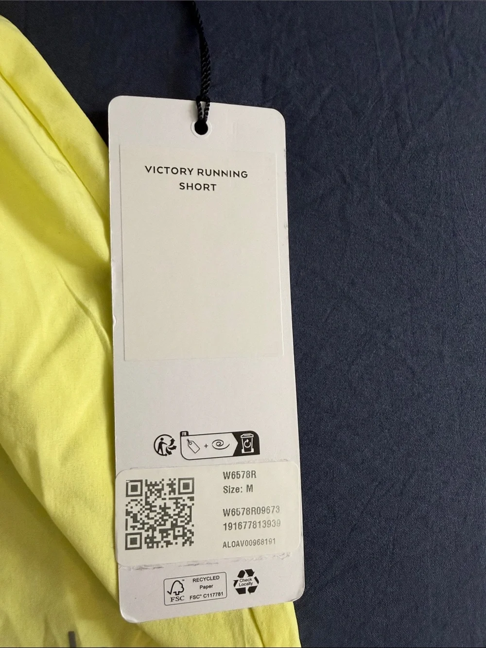 Alo Yoga Victory Running Short